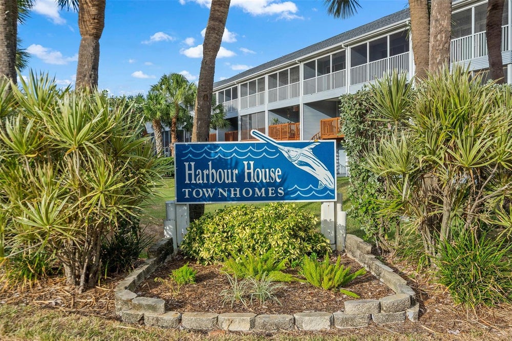 922 Harbour House Drive, INDIAN ROCKS BEACH, FL 33785 - BHGRE