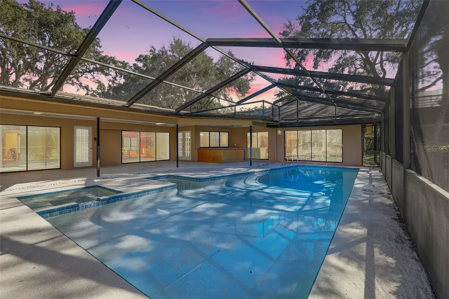 3472 Shoreline Circle, Palm Harbor, FL 34684 - #2