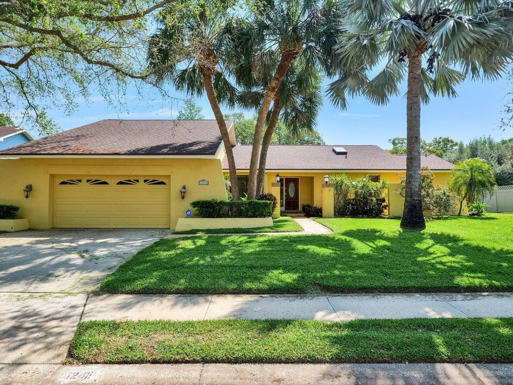 12411 Chickasaw Trail, LARGO, FL 33774 BHGRE