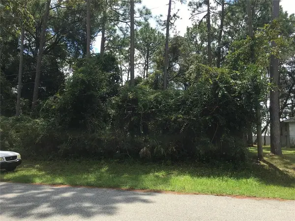 102 Neal Drive, DELTONA, FL 32738