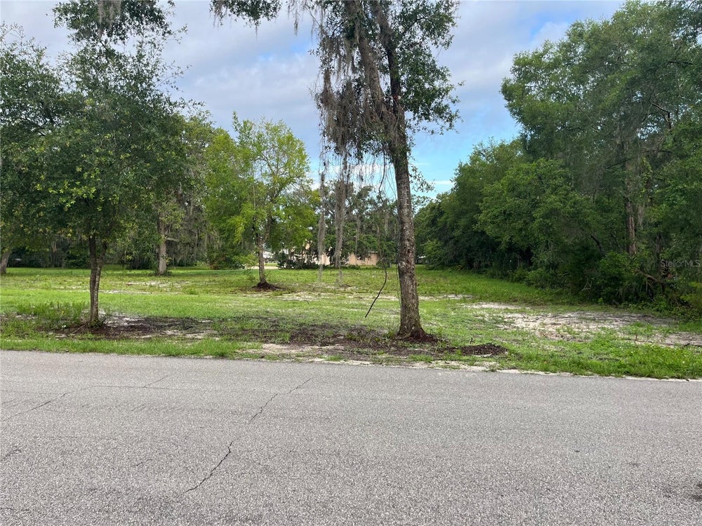 Ridge Boulevard, DELAND, FL 32724 - BHGRE