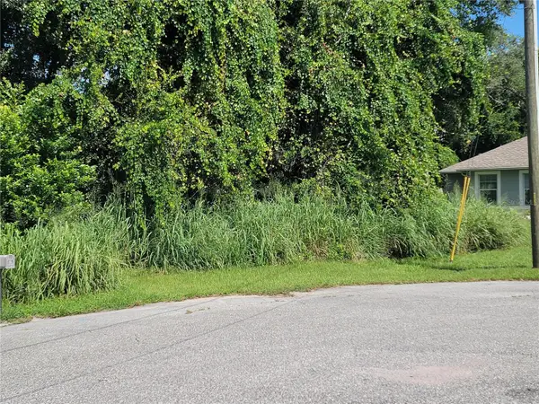 432 Chestnut Court, DELTONA, FL 32725