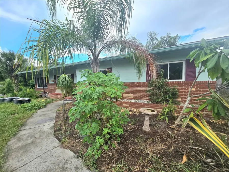 817 W Euclid Avenue, Deland, FL 32720 - Image #3