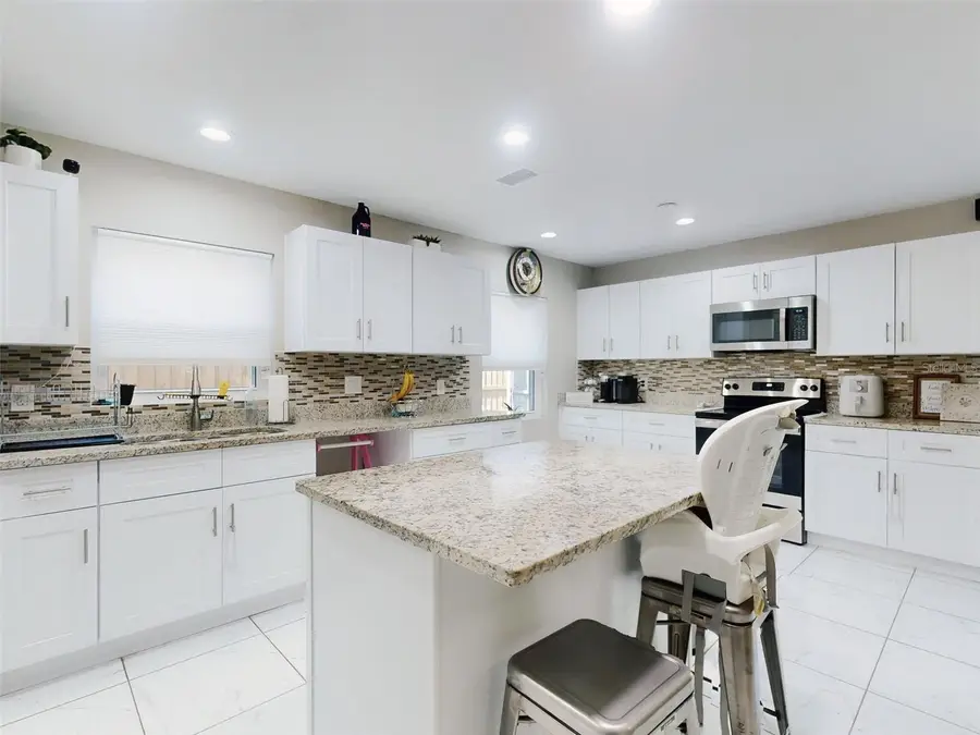 104 Winding Ridge Drive, Sanford, FL 32773 - Image #3