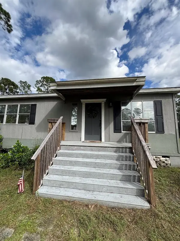 1745 East Parkway, DELAND, FL 32724
