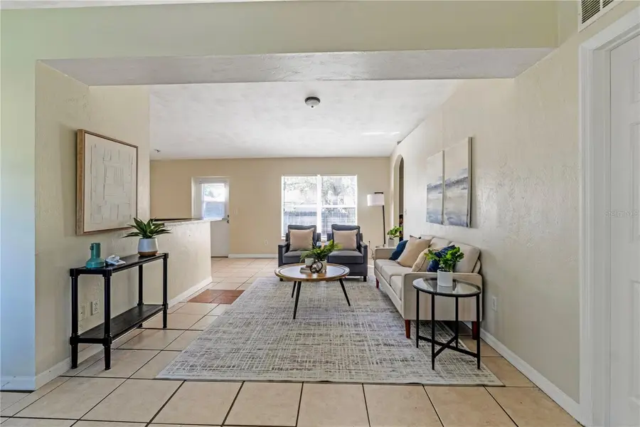 816 Grove Avenue, Daytona Beach, FL 32117 - Image #2