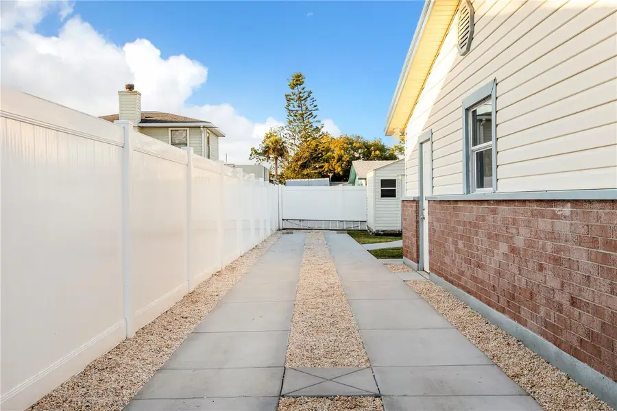 536 Peacock Road, Holly Hill, FL 32117 - Image #3