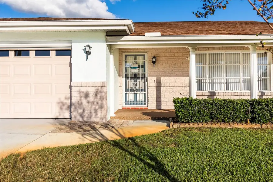 2420 Pine Tree Circle Drive, Orange City, FL 32763 - Image #3