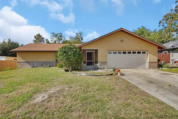 1622 Oakland Drive, DELTONA, FL 32738