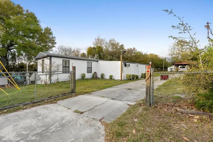 207 Robinhood Drive, Deland, FL 32724 - Image #2