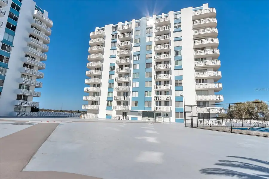 935 N Halifax Avenue #106, Daytona Beach, FL 32118 - Image #2