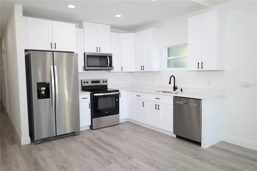 630 S Adelle Avenue, Deland, FL 32720 - Image #3