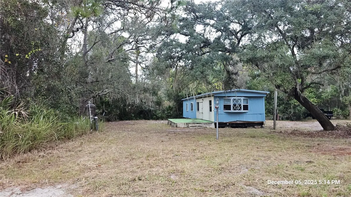 27721 Nancy Avenue, Paisley, FL 32767 - Image #1