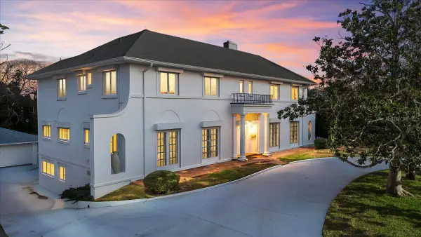 1428 N Halifax Avenue, DAYTONA BEACH, FL 32118