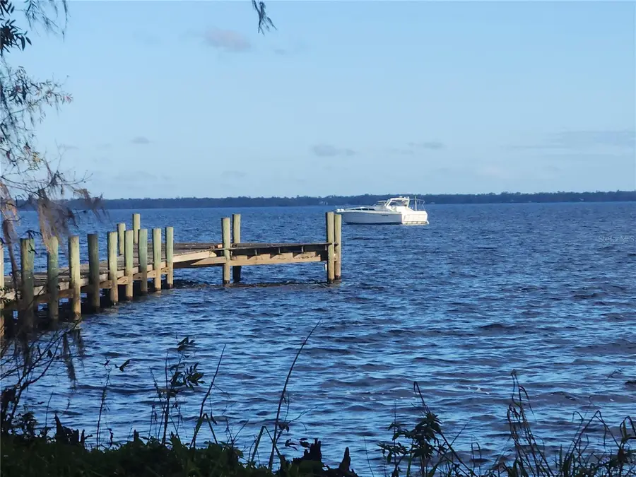 384 Crescent Lake Shore Drive, Crescent City, FL 32112 - Image #3