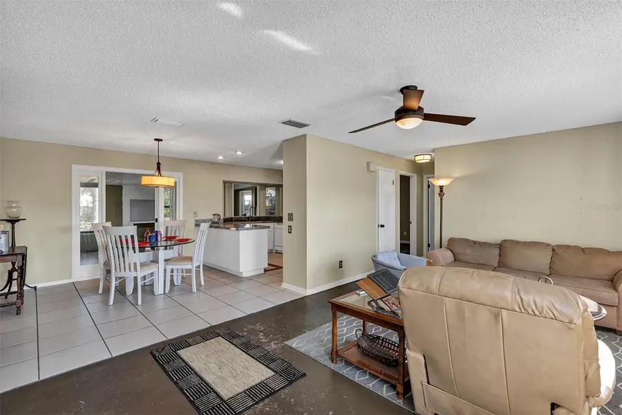 2329 North Avenue, Leesburg, FL 34748 - #2