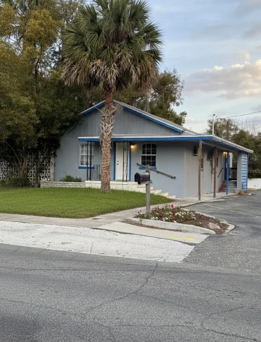 109 N Stone Street, Deland, FL 32720 - #1