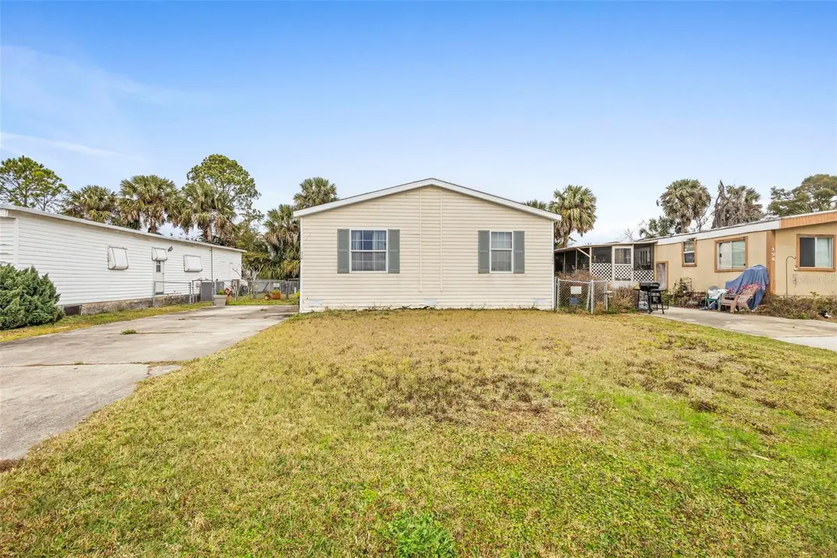122 Leisure World Drive N, Debary, FL 32713 - Image #1