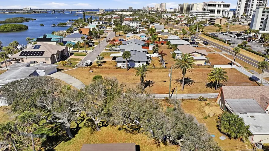 3812 Cardinal Boulevard, Port Orange, FL 32127 - Image #2