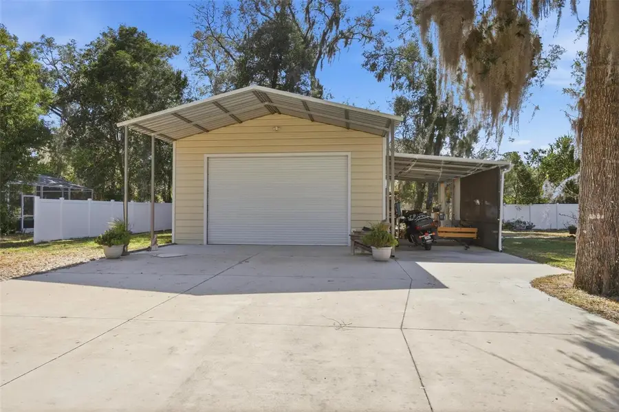1008 E Michigan Avenue, Deland, FL 32724 - #2