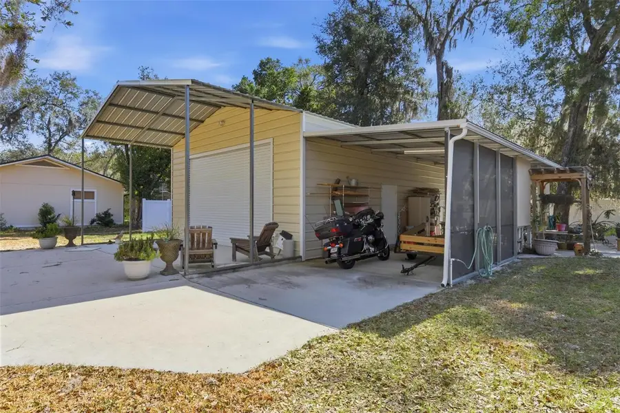 1008 E Michigan Avenue, Deland, FL 32724 - #3