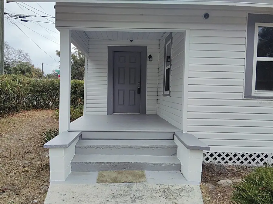 624 E Howry Avenue, Deland, FL 32724 - #3