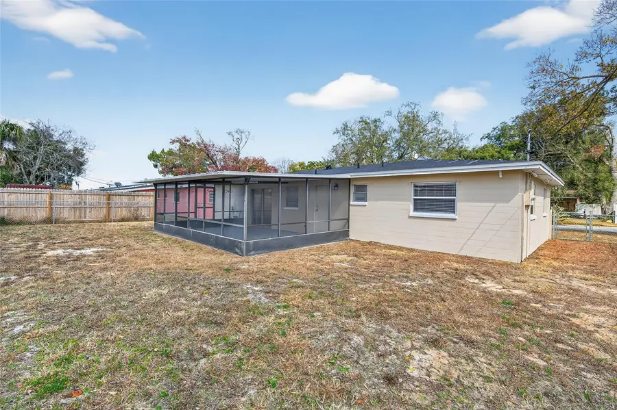 828 White Court, Daytona Beach, FL 32117 - #3