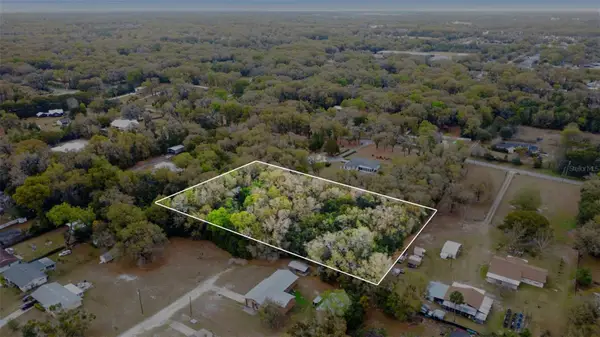 Azalea Lane, DELAND, FL 32720