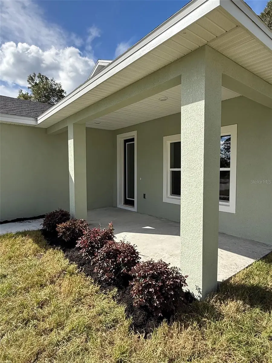2092 East Parkway, Deland, FL 32724 - #2
