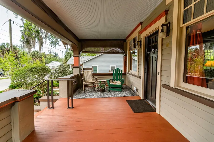 341 W Wisconsin Avenue, Deland, FL 32720 - #2