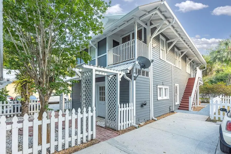 205 E Voorhis Avenue, Deland, FL 32724 - #3