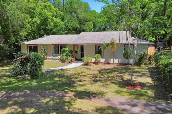 1433 S Ridgewood Avenue, DELAND, FL 32720