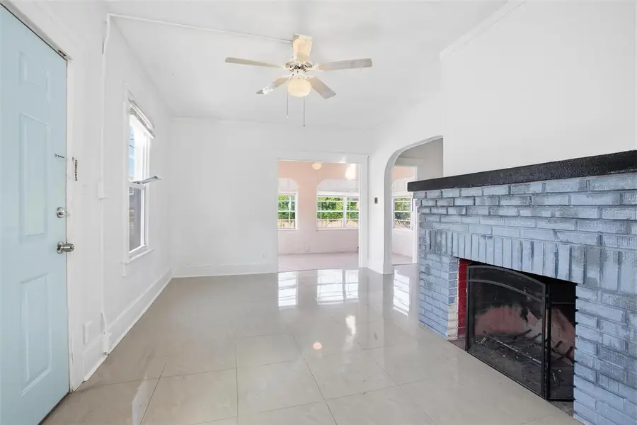 216 Earl Street, Daytona Beach, FL 32118 - #3