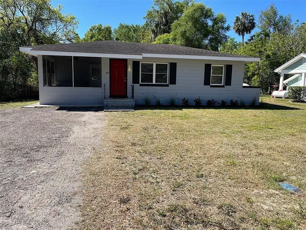 320 W Graves Avenue, Orange City, FL 32763 - #1