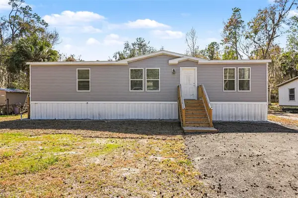 23950 Bass Road, ASTOR, FL 32102