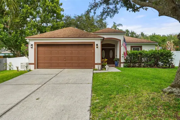 57 Lakeview Reserve Boulevard, WINTER GARDEN, FL 34787