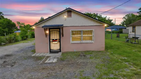 1215 S Delaware Avenue, DELAND, FL 32720