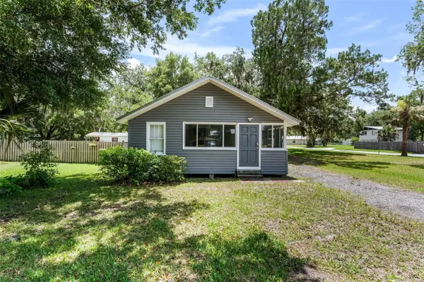 302 Park Avenue, HASTINGS, FL 32145