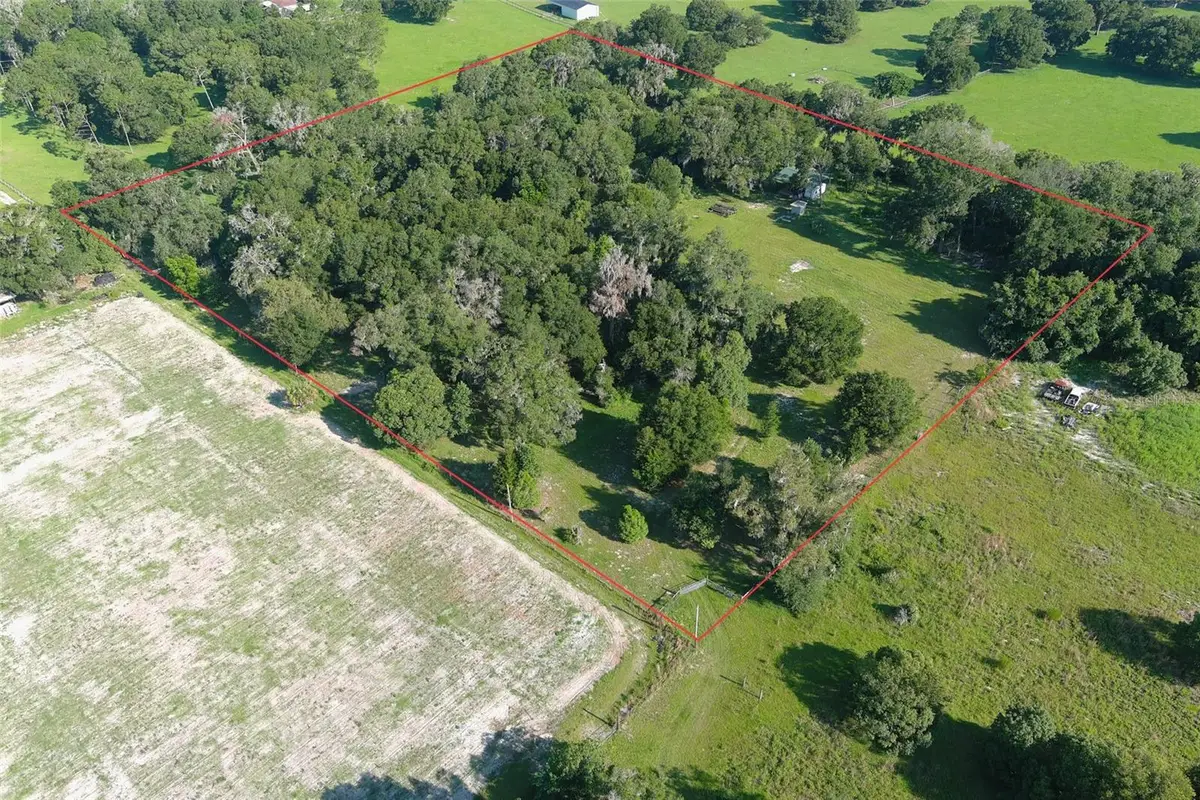 1348 N Ridgewood Avenue, Deland, FL 32720 - #1