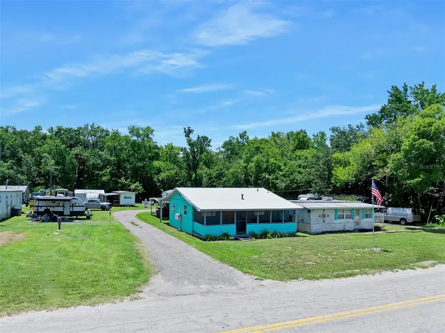 55521 Front Street, Astor, FL 32102 - #3