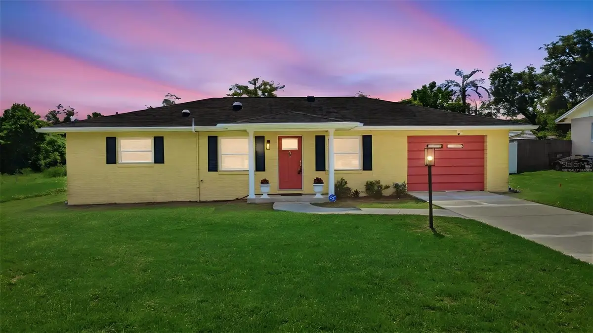 411 S Brooks Avenue, Deland, FL 32720 - #1