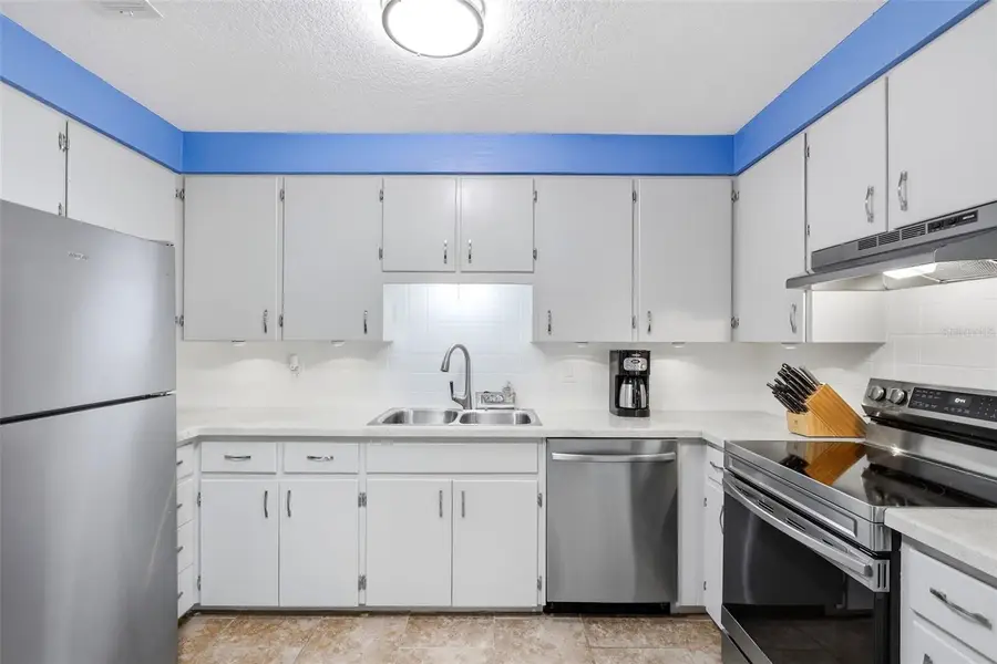 411 S Brooks Avenue, Deland, FL 32720 - #3