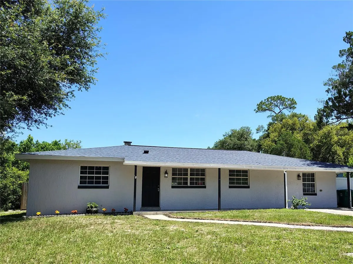 415 E Beresford Avenue, Deland, FL 32724 - #1