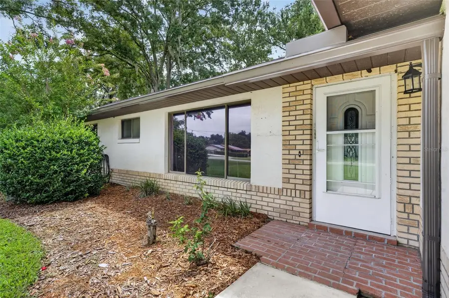 290 Sandyhook Lane, Deland, FL 32724 - #3