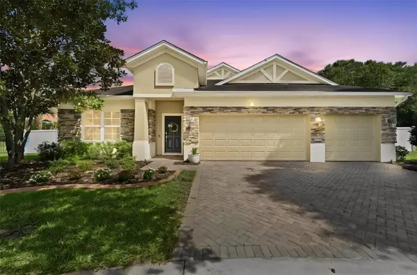471 Breeders Cup Court, DELAND, FL 32724