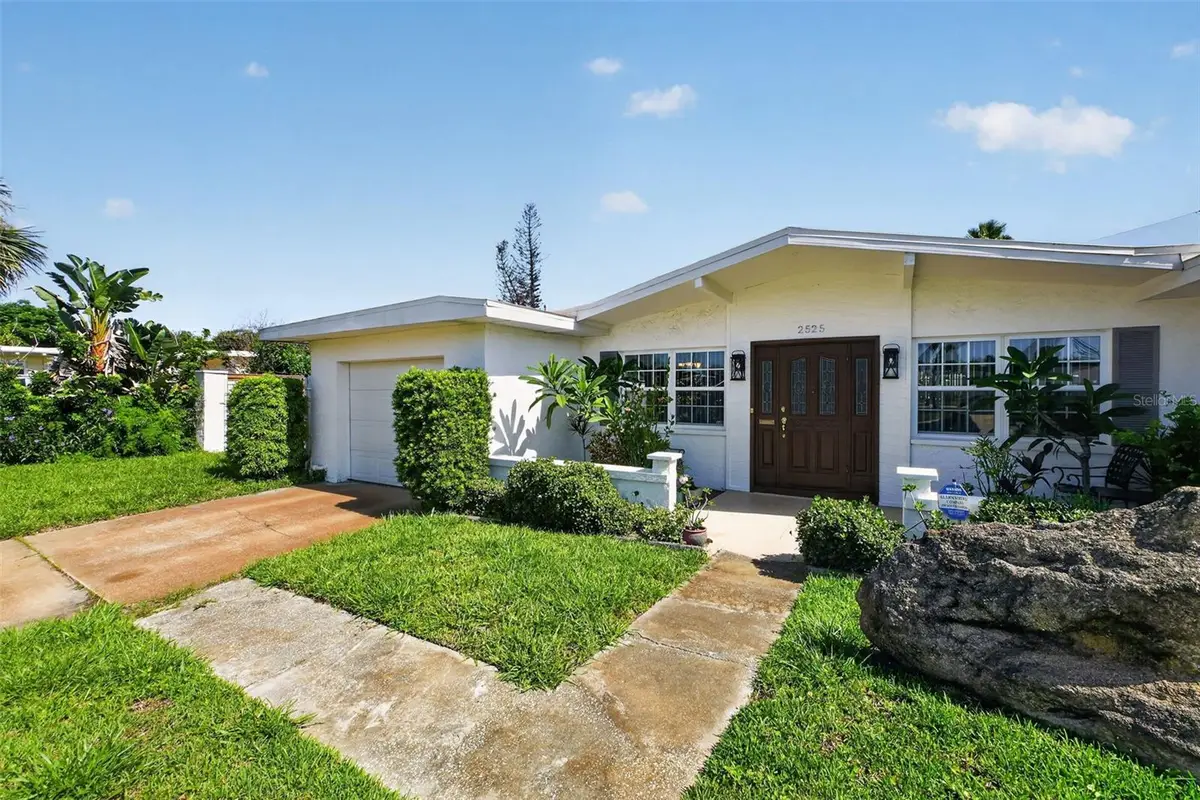 2525 Coral Way W, Daytona Beach, FL 32118 - #1