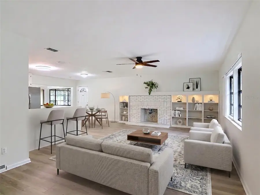 160 E Elm Drive, Orange City, FL 32763 - #3