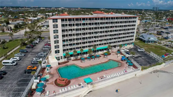 701 S Atlantic Avenue #402, DAYTONA BEACH, FL 32118