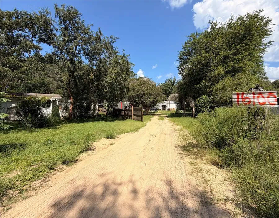 16100 SE 253rd Court, Umatilla, FL 32784 - #2