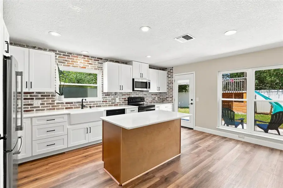 320 Song Bird Road, Debary, FL 32713 - #3